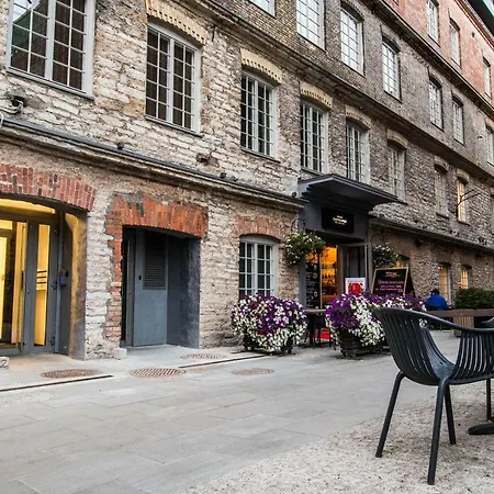 Rotermanni 14 * Tallinn